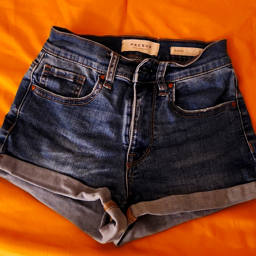 Pacsun The Shortie Jean shorts